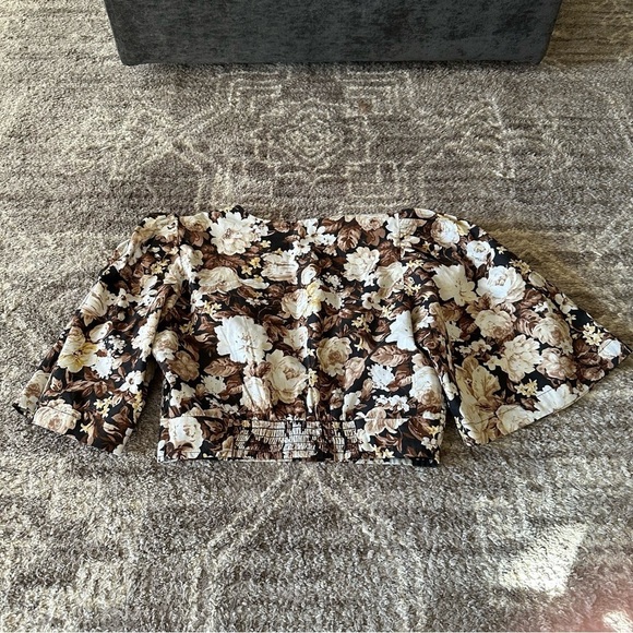 NWT Abercrombie & Fitch Deep V Neck Crop Blouse Brown Floral - Picture 6 of 9